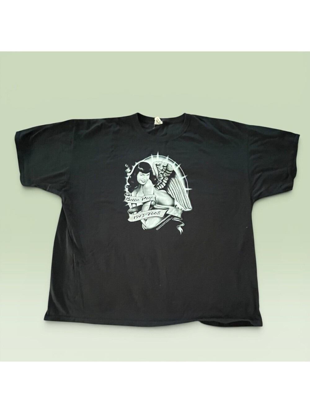 Bettie Page 2000βs Black/White Pinup Graphic Tee Y2K Size 3XL Icon Angel